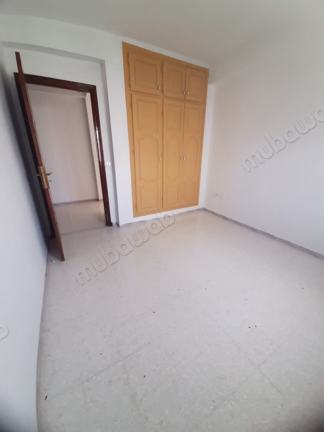 منزة 8 للإيجار طابق فيلا S3