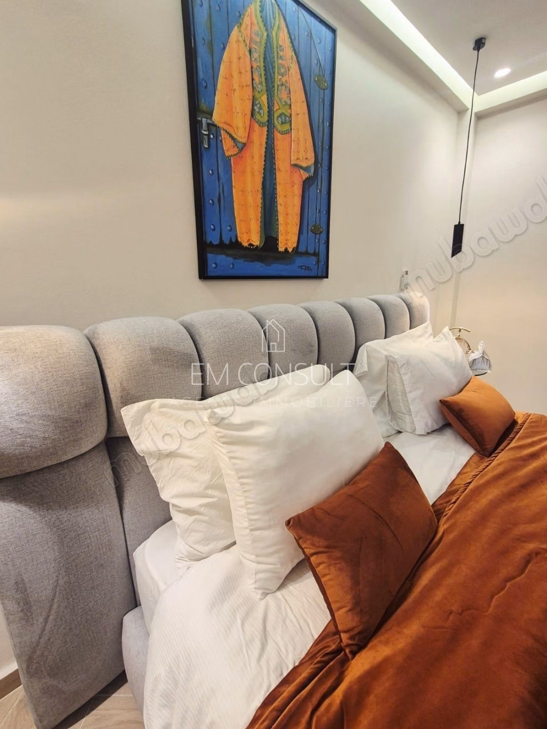 LOCATION Villa 5 suites 350 m² Targa