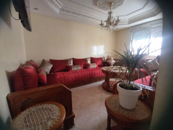 Appartement en location à Quartier Aérodrome. 
2 belles chambres. 
Bien meublé