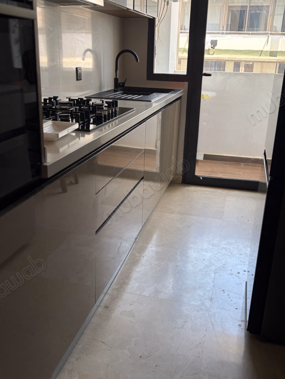 Beautiful apartment for rent in Oasis South. 3 comfortable rooms. Well furnished