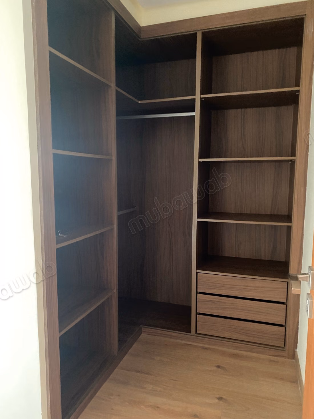 Beautiful apartment for rent in Oasis South. 3 comfortable rooms. Well furnished