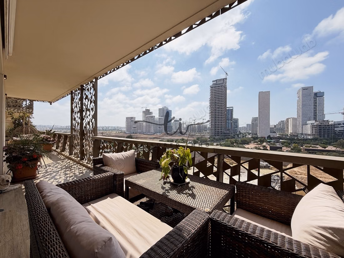 Appartement de 4 chambres en vente à CFC