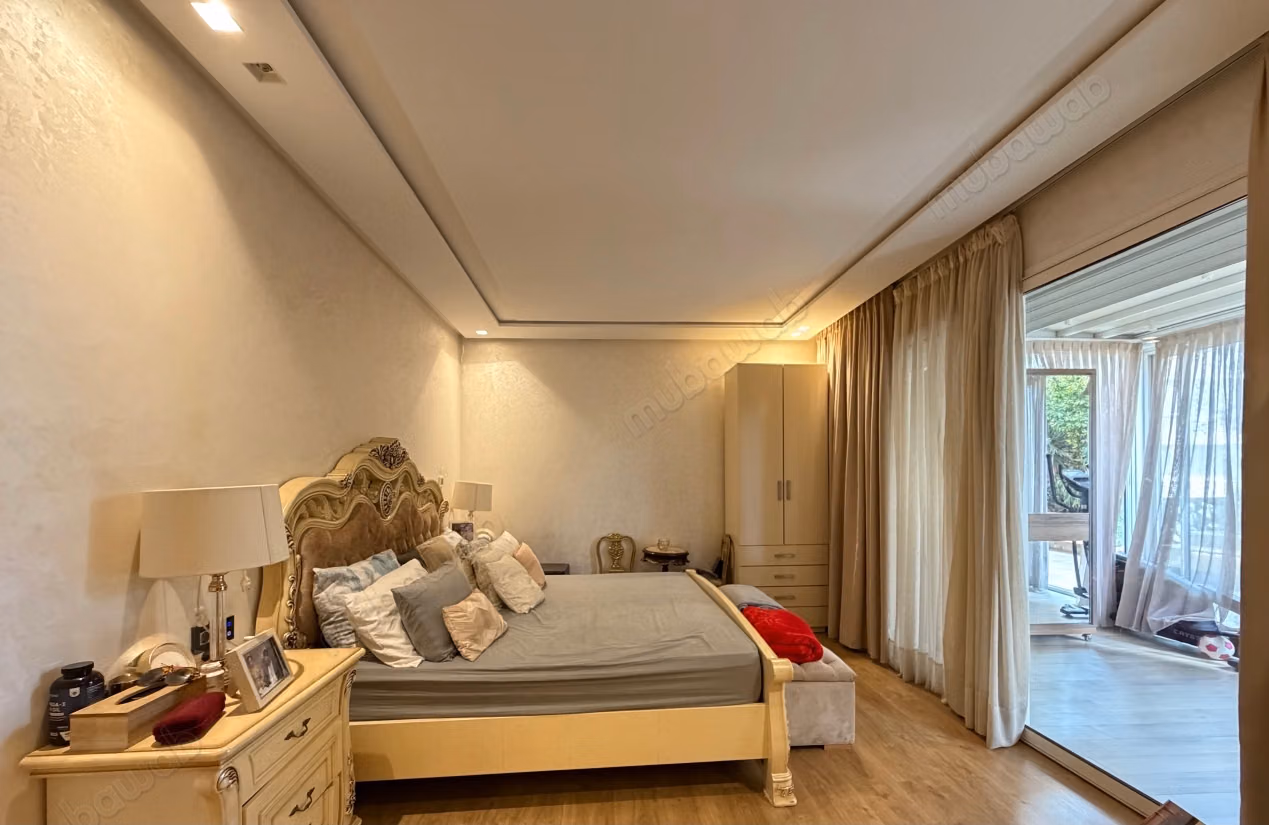 4 Bedroom Apartment for Sale at CFC