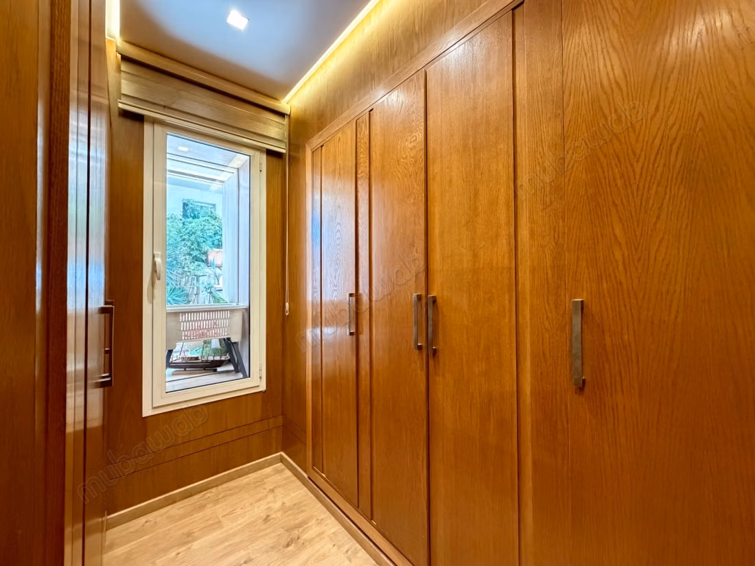 4 Bedroom Apartment for Sale at CFC