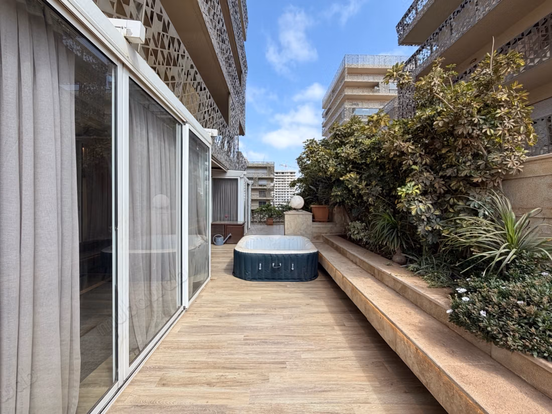 4 Bedroom Apartment for Sale at CFC