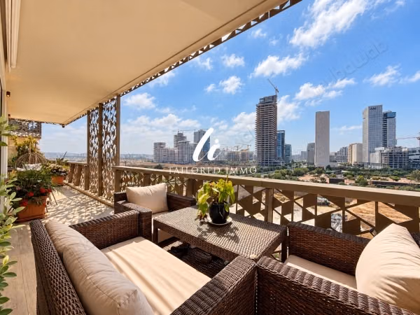 4 Bedroom Apartment for Sale at CFC