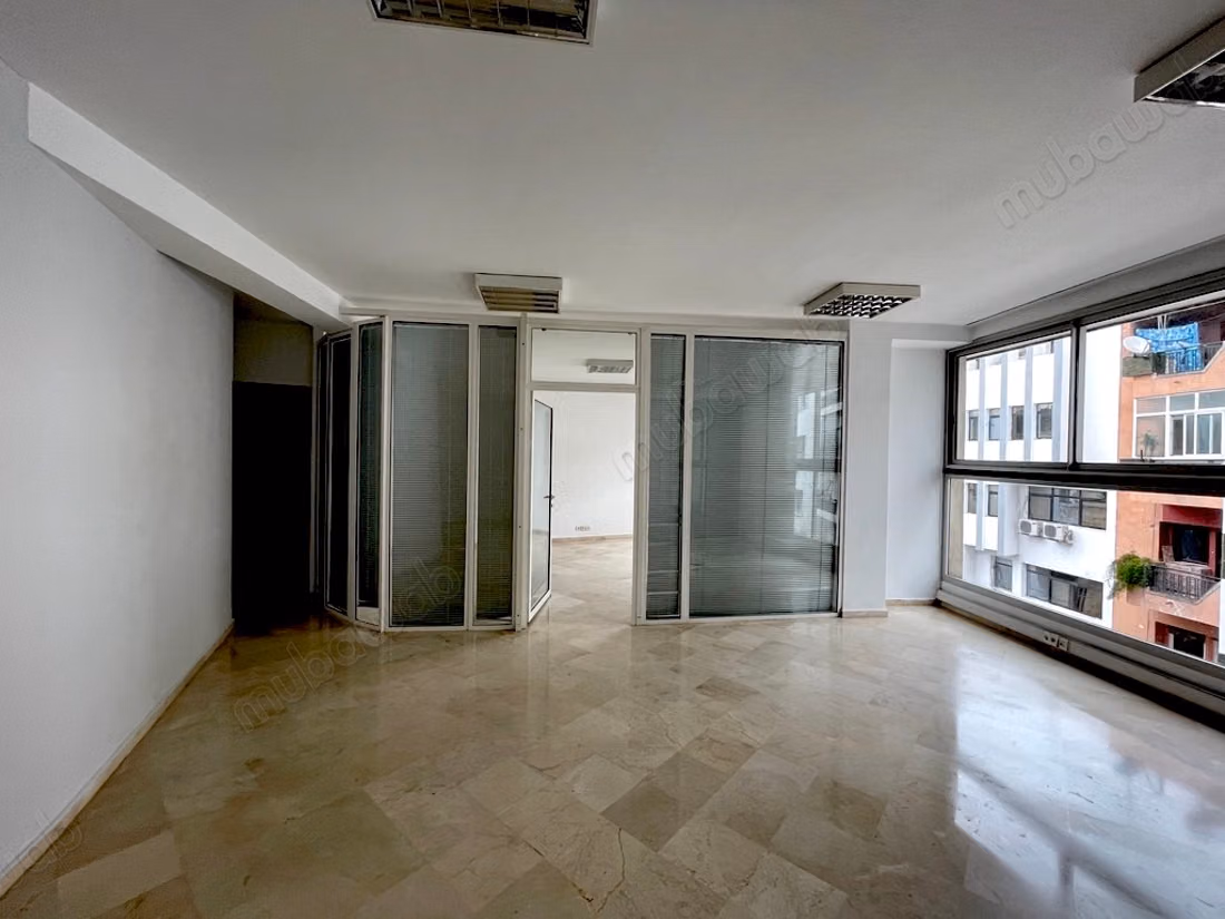 Ufficio di 85m2 su Blvd Zerktouni sud