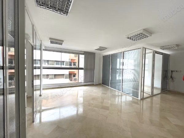 Ufficio di 85m2 su Blvd Zerktouni sud