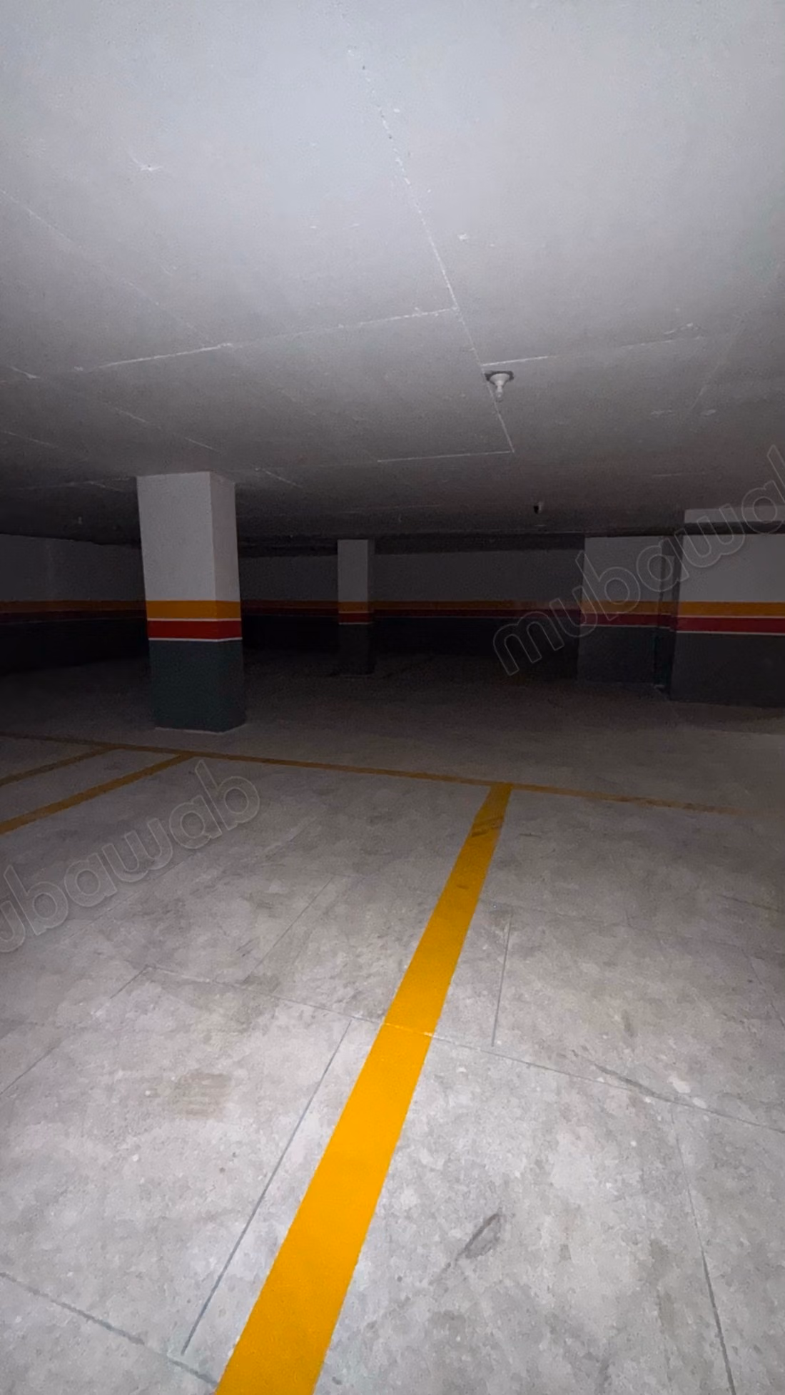 Oficinas en venta en Guéliz. Superficie total 74 m². Servicio de conserjería y aire acondicionado