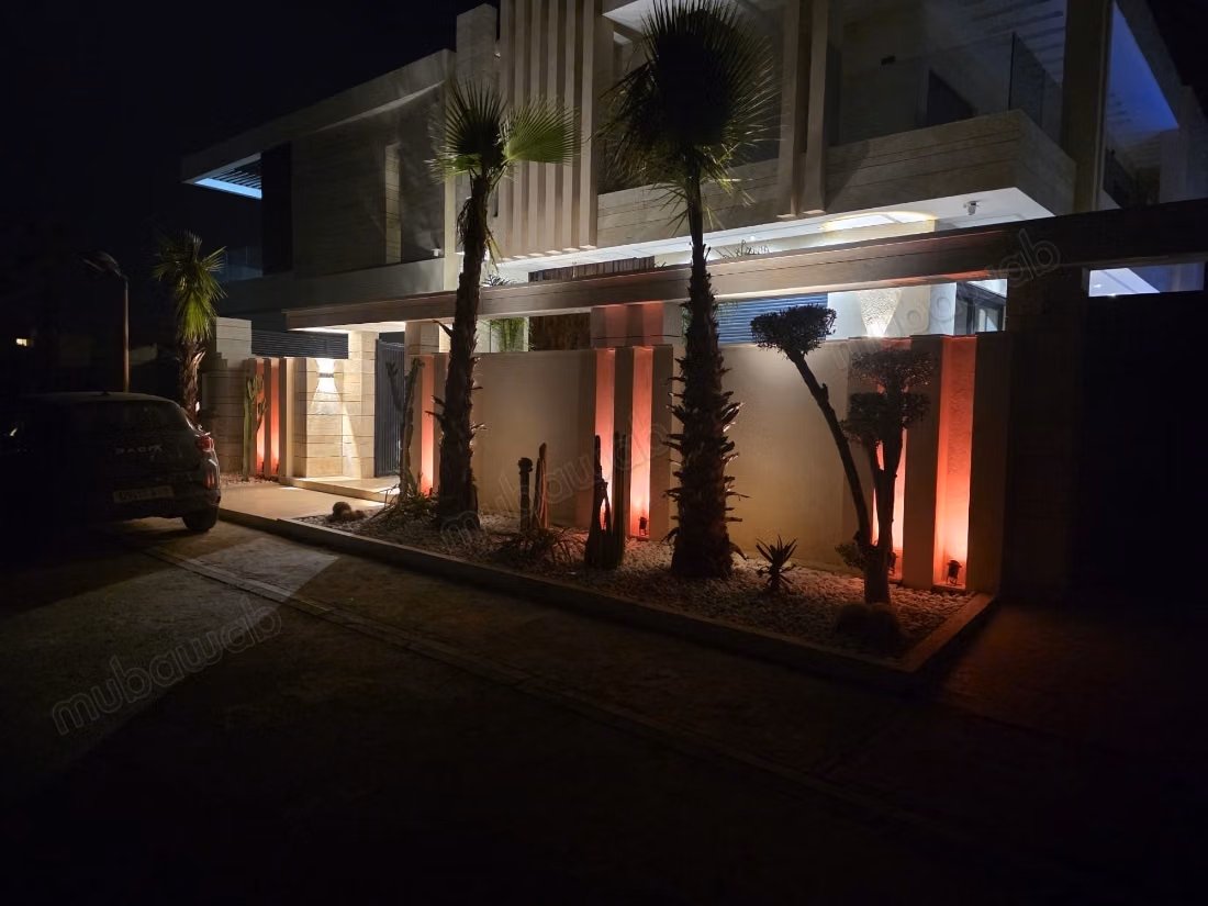 Villa te huur aan de Ourikaweg. Gemeubileerd