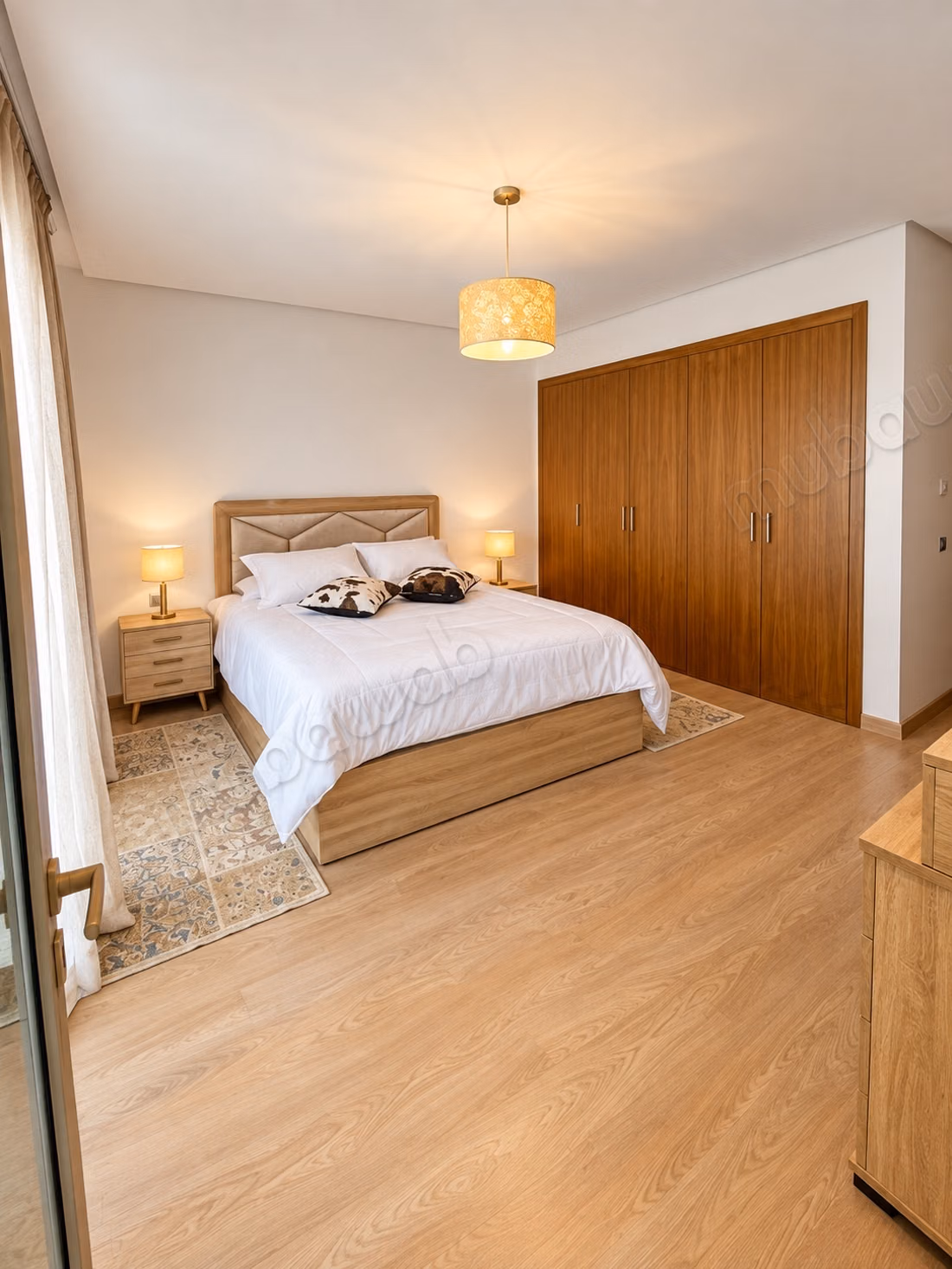 À louer – Superbe appartement meublé à Eagle Hills – 4ᵉ et dernier étage