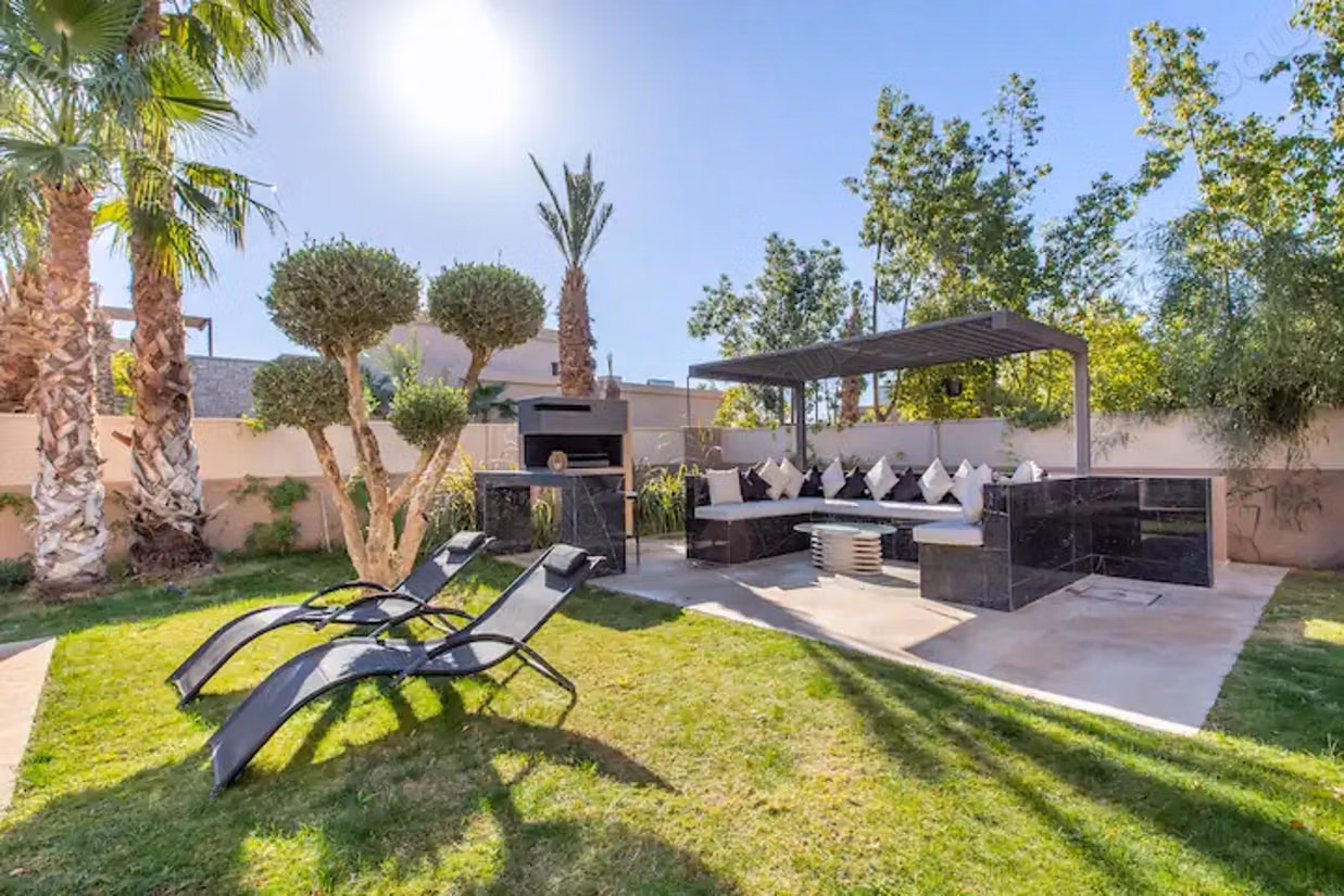 Villa for sale on Ourika Road