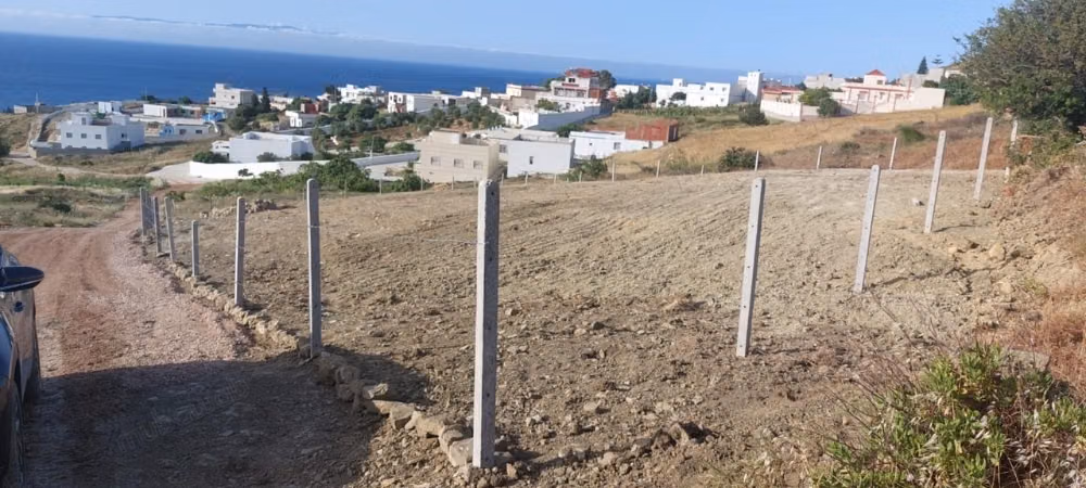 Sale of land in Ksar Sghir. Area 350 m²