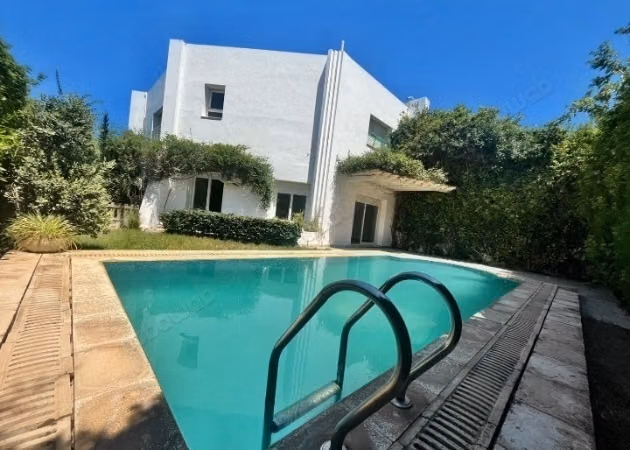 À louer villa a la Marsa Nassim