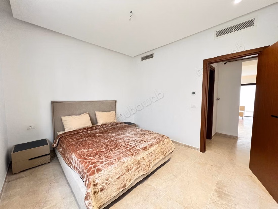 A louer: Appartement en S1 à la zone touristique