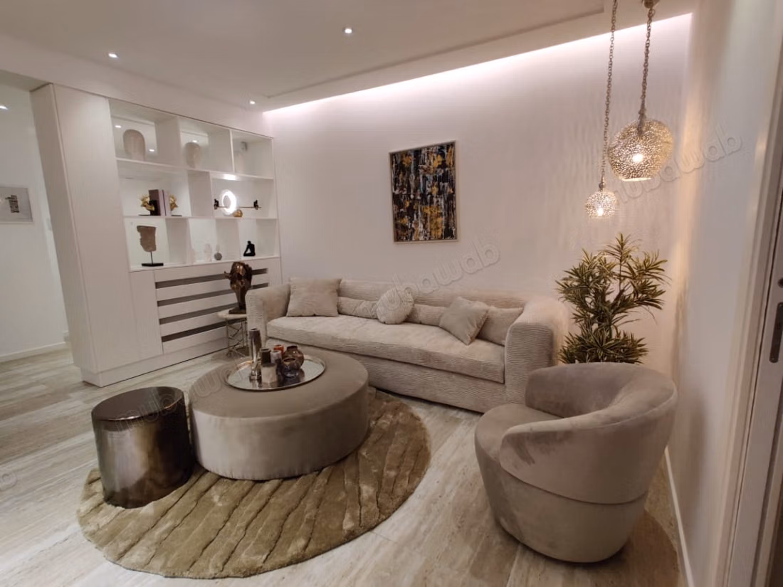 Appartement en vente à Sidi Daoued. 3 belles chambres. Bien meublé