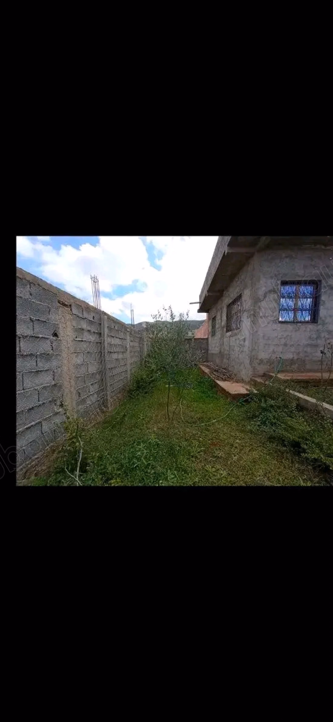 Buying a Unique House in Ourika with 2 Excellent Rooms. Garden and Balcony