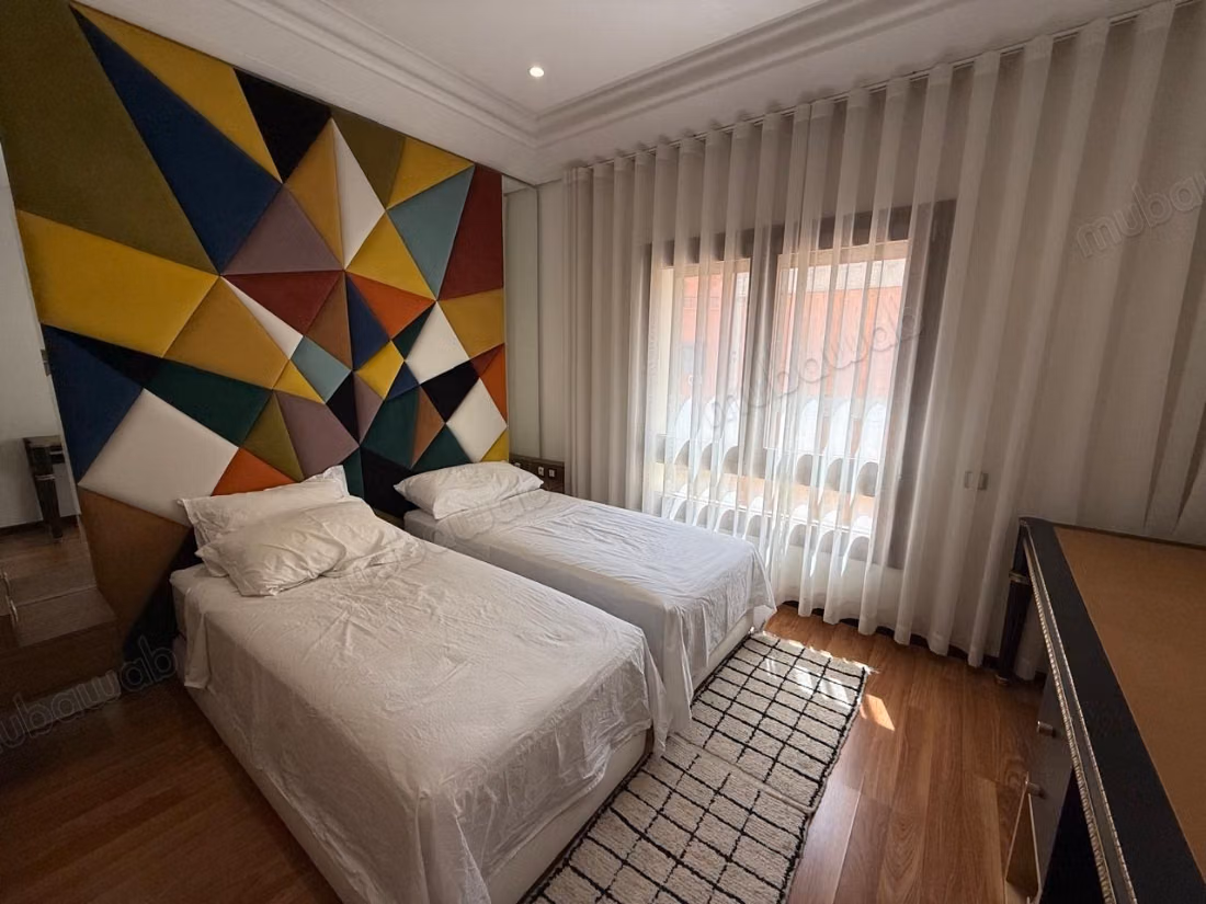 Superbe 2 chambres avec piscine 
Gueliz centre