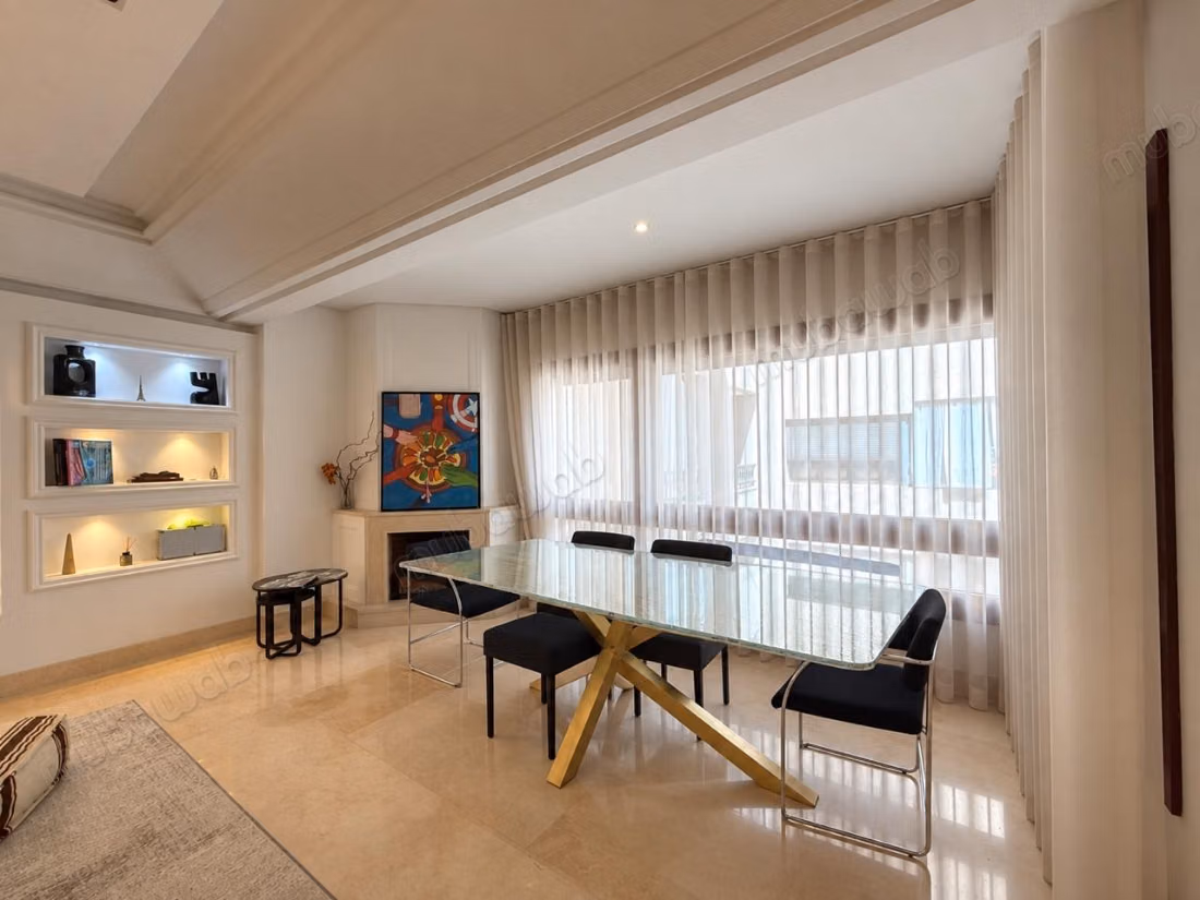 Superbe 2 chambres avec piscine 
Gueliz centre