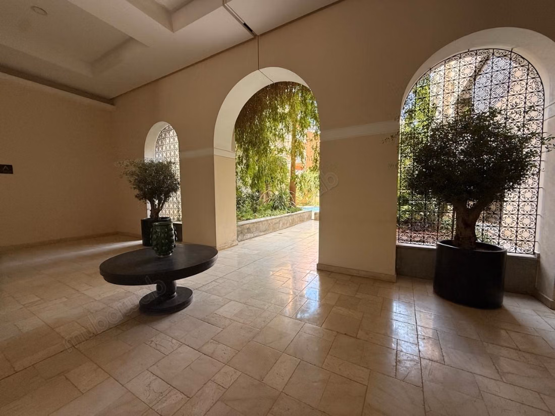 Superbe 2 chambres avec piscine 
Gueliz centre