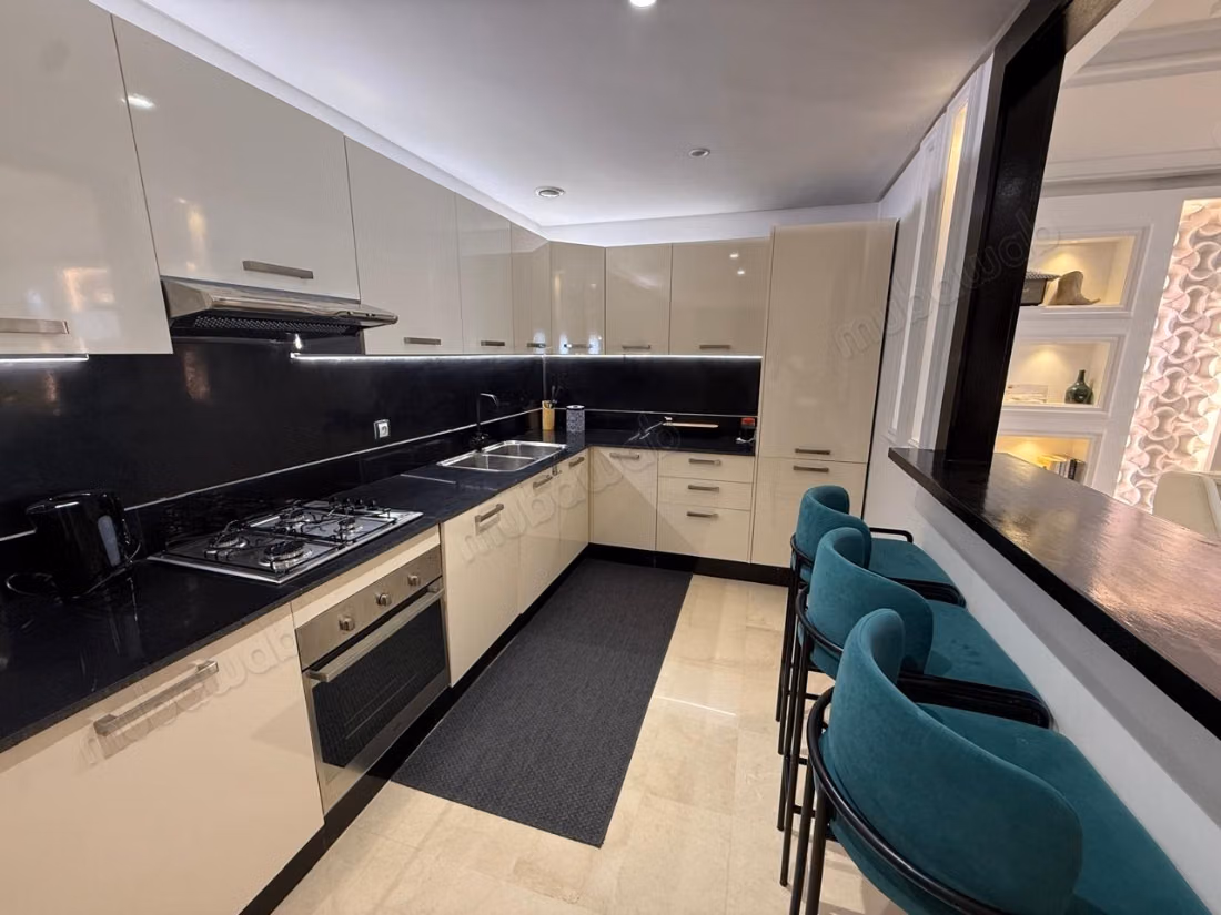 Superbe 2 chambres avec piscine 
Gueliz centre