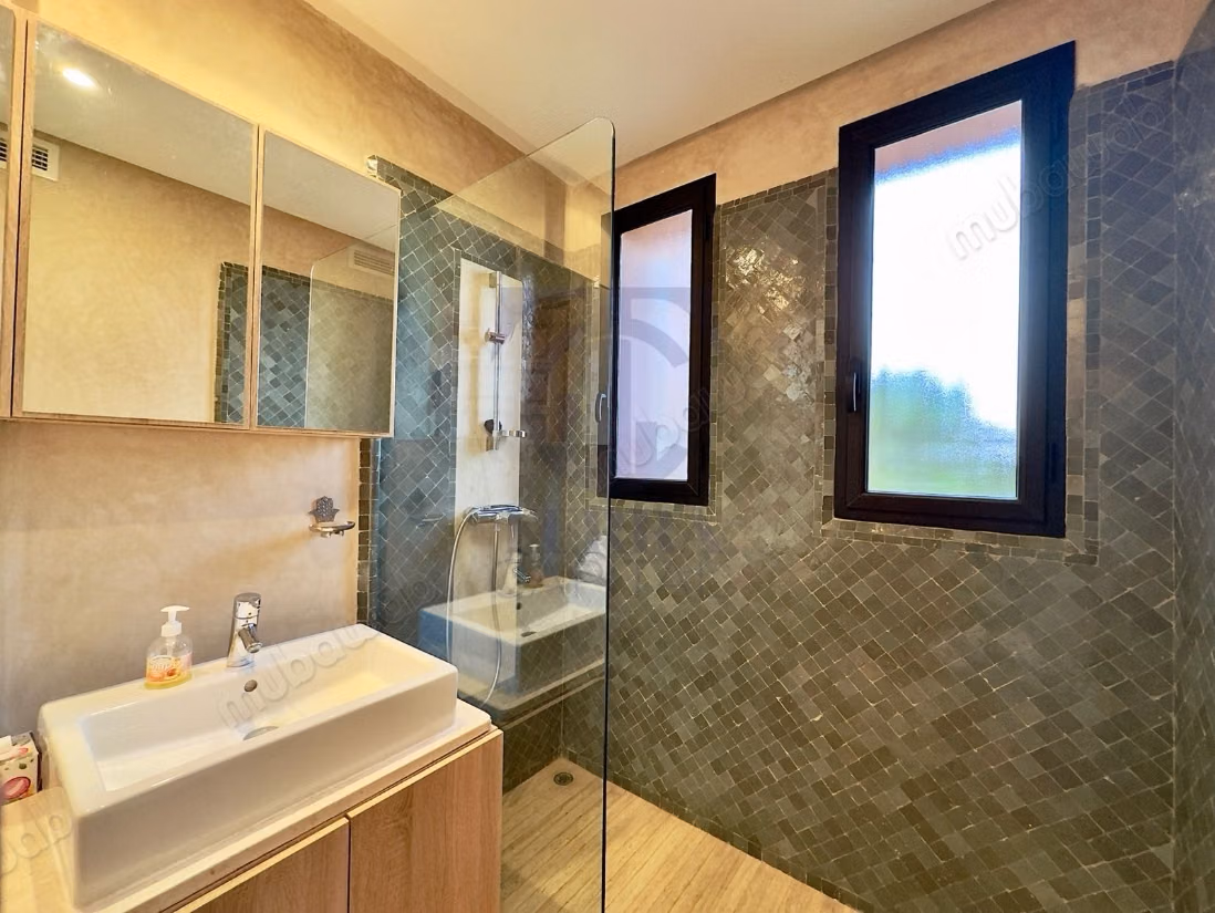 Affitto villa di lusso in Via Fez. 3 belle camere. Ben arredato