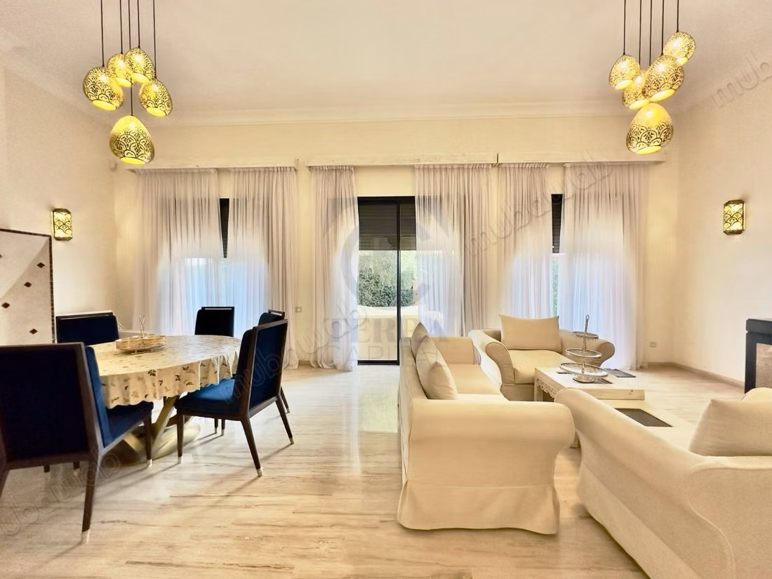 Affitto villa di lusso in Via Fez. 3 belle camere. Ben arredato