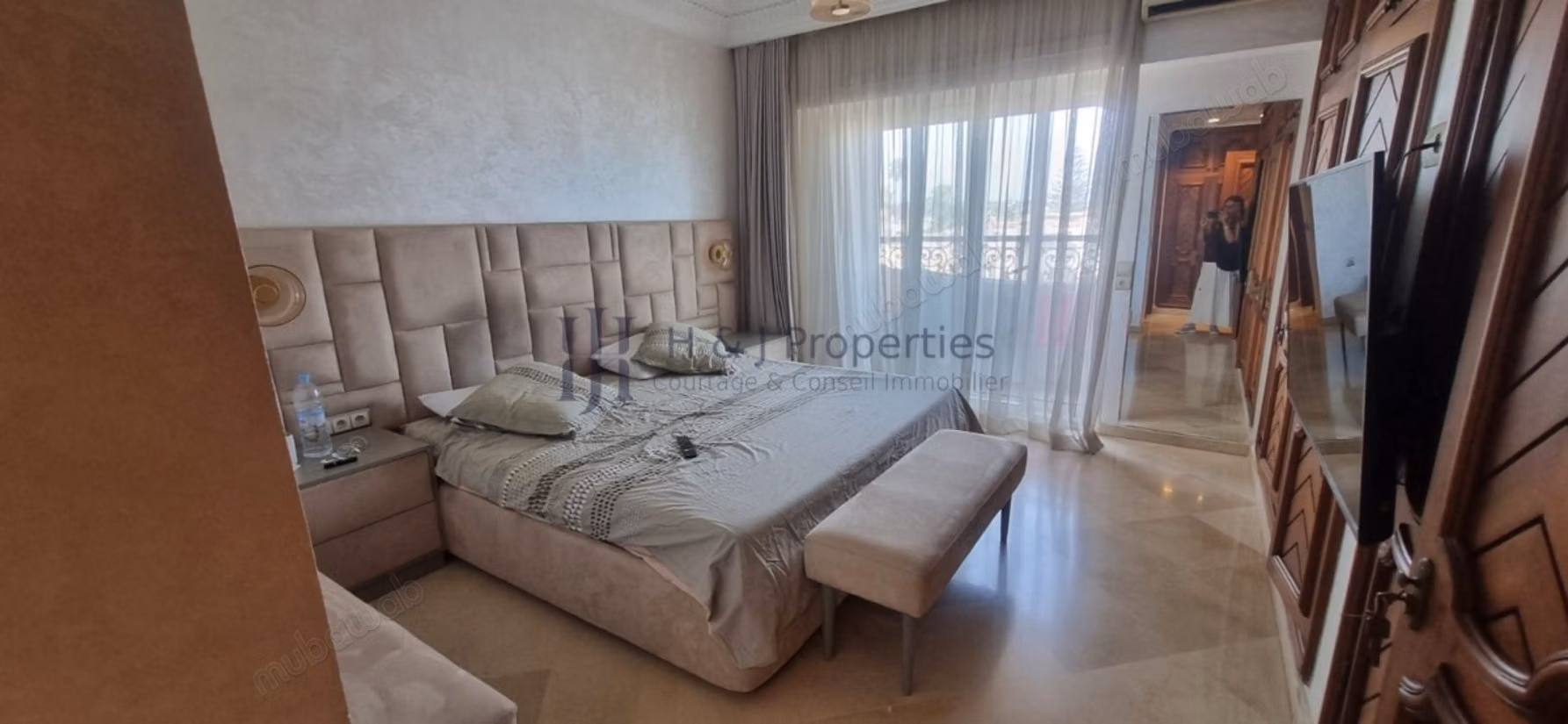 T4 vide de 170 m² – 3 chambres