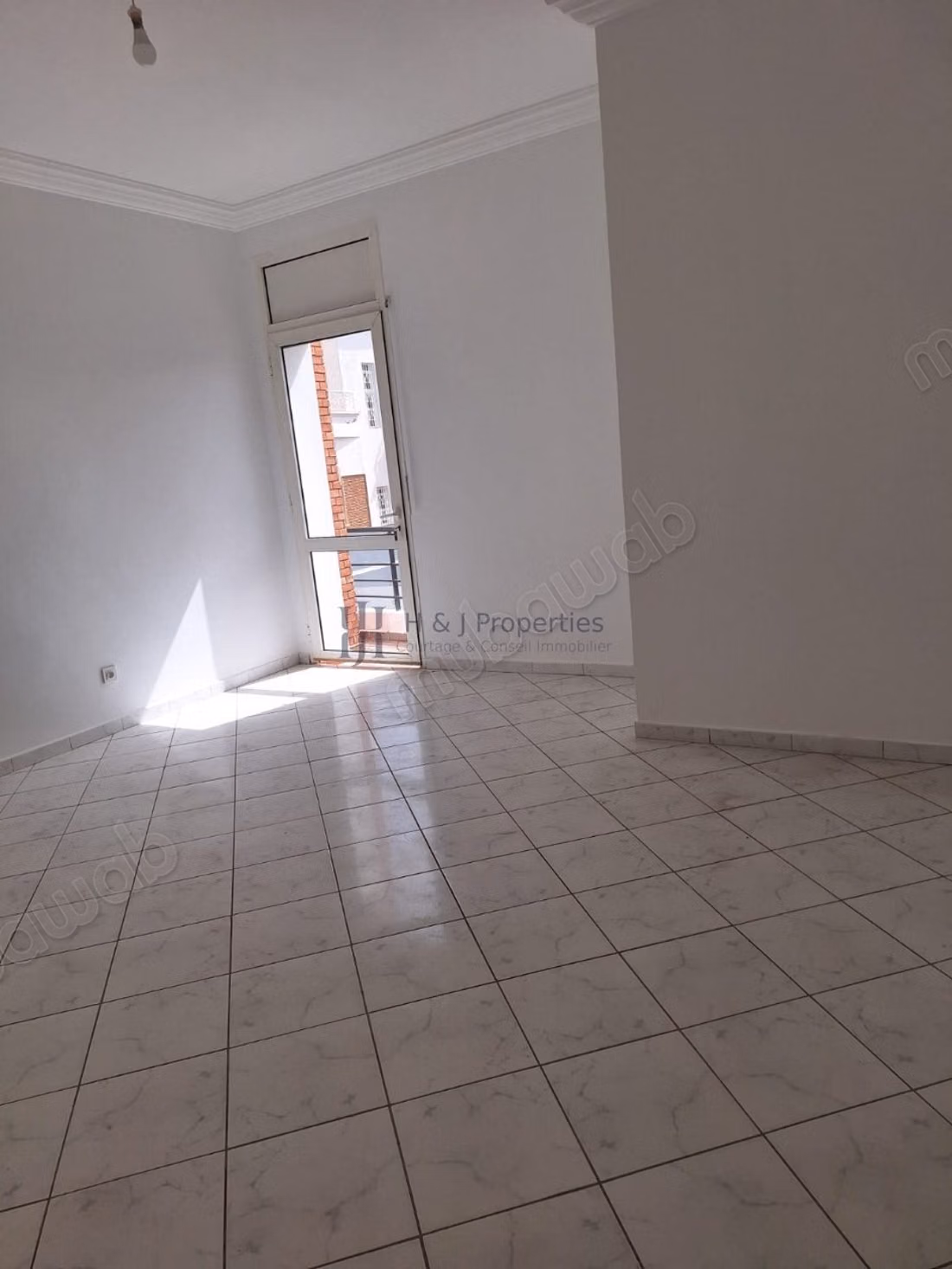 Grande villa à rafraîchir de 520m²