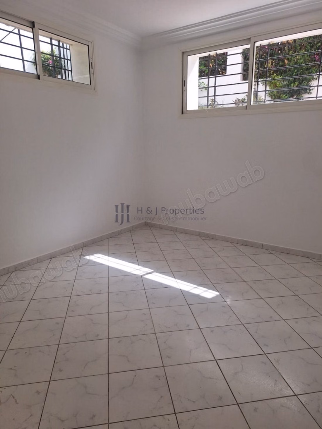 Grande villa à rafraîchir de 520m²