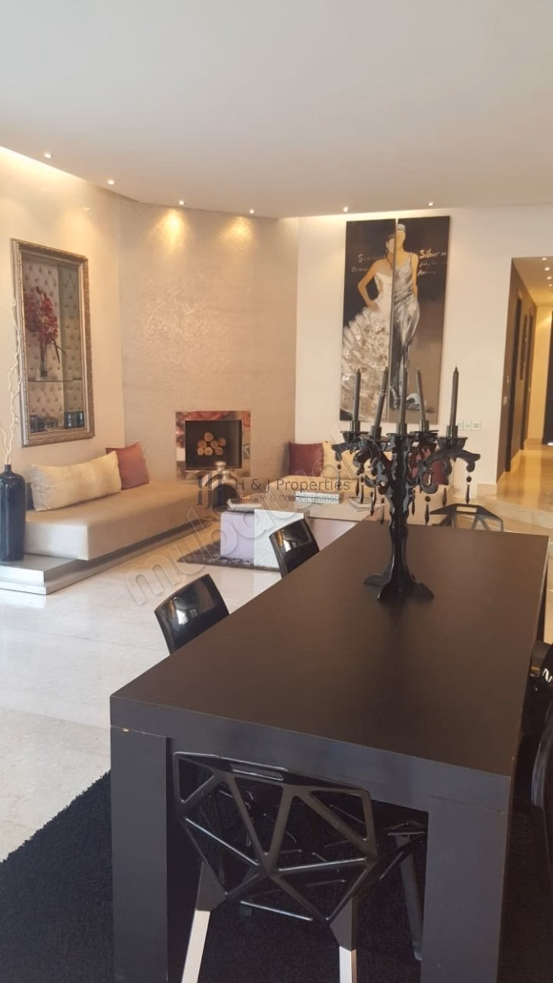 Furnished villa T5 of 550m² - 4 bedrooms