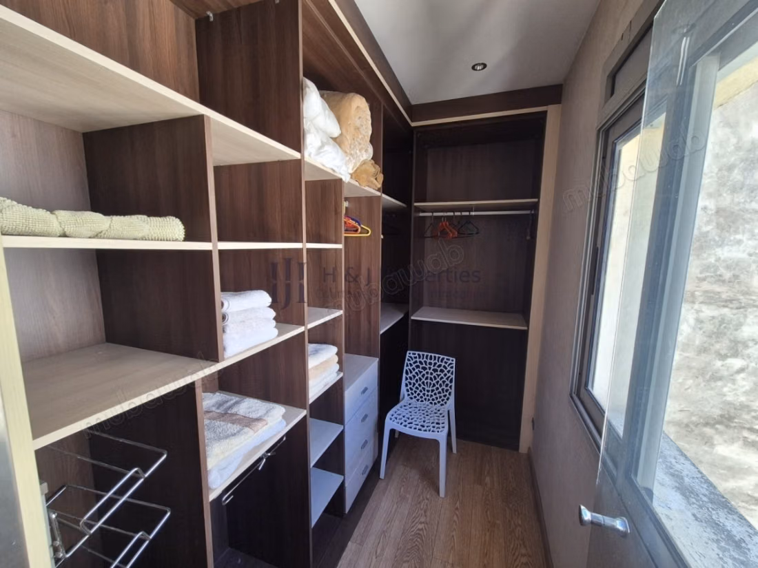 29 000DHS/MOIS – DUPLEX T3 Meublé DE 329M² – 2 CH