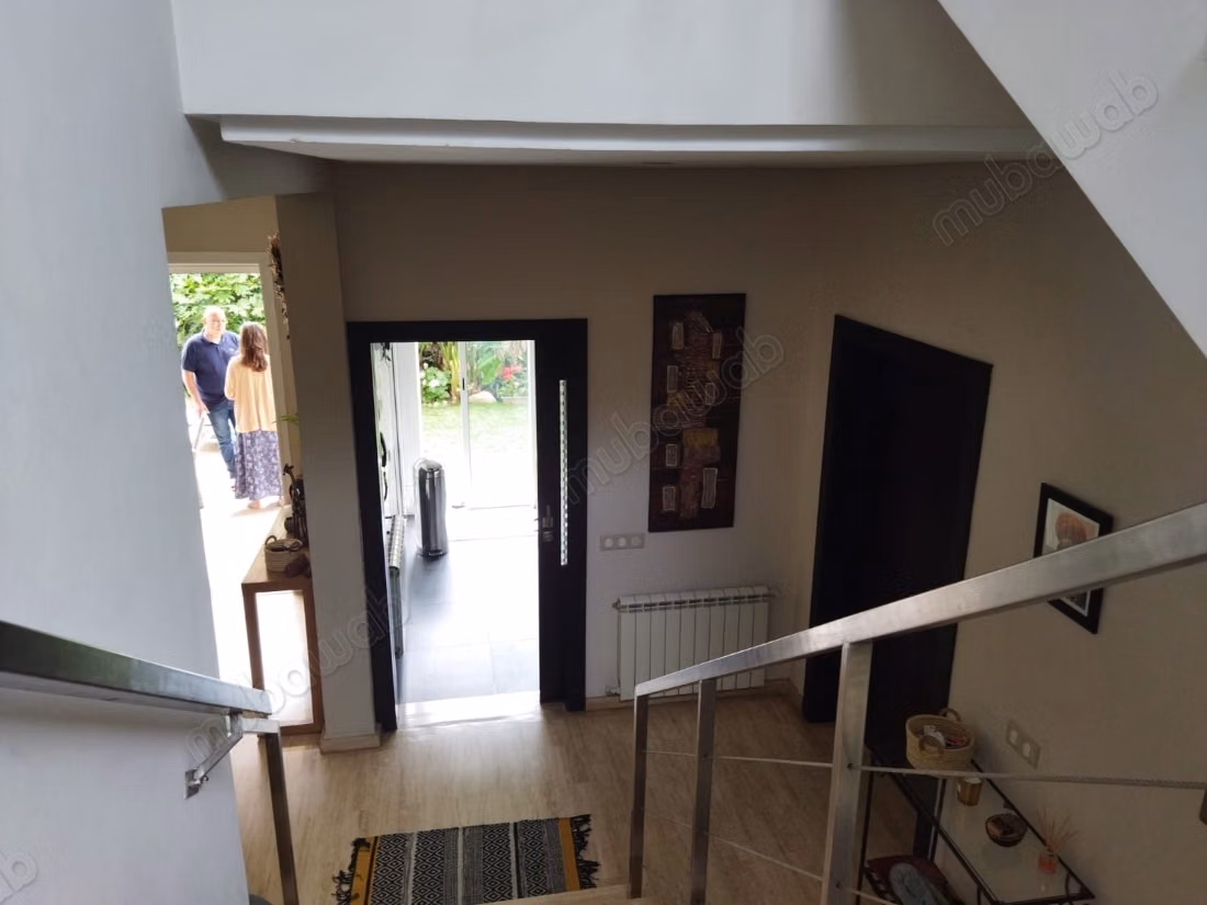 Prachtige villa te koop in Sidi Maarouf. Oppervlakte 371 m²