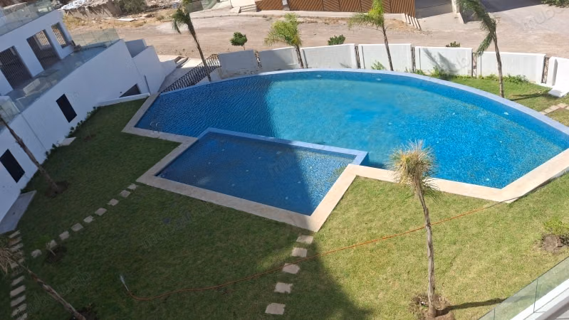 Appartement vue piscine à vendre à Malabata Hills