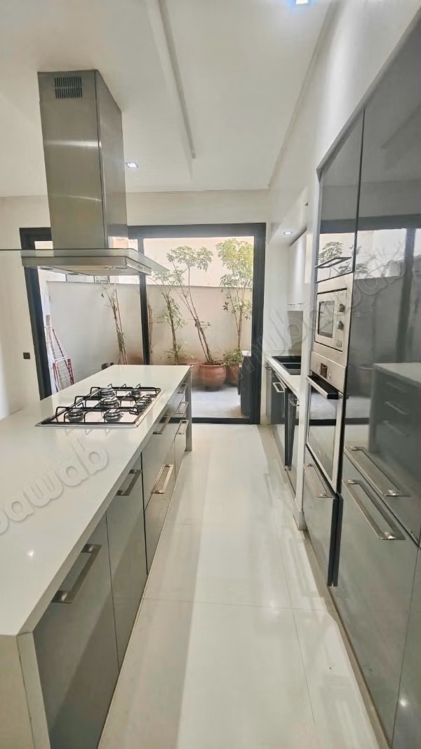 RACINE: Magnifique appartement 115 M2