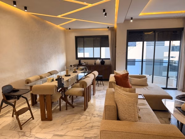 Appartement haut standing route immouzer 
Fes