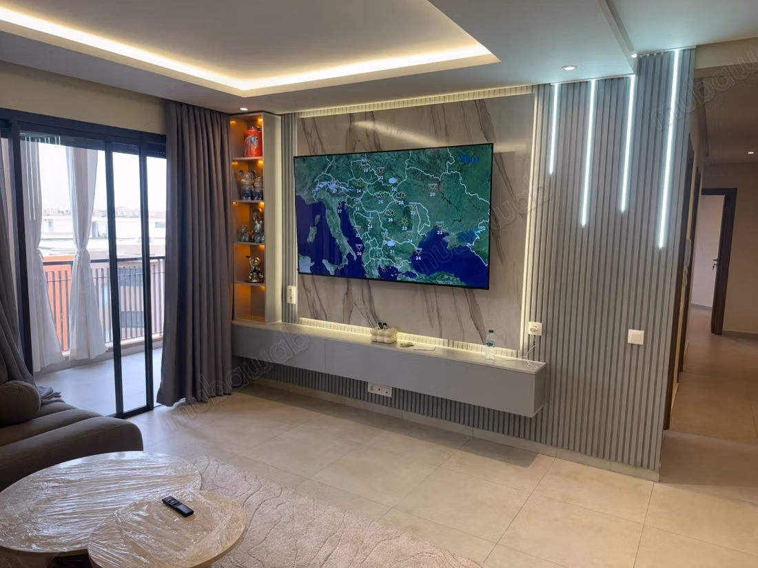 Apartment for sale in Guéliz. 
2 rooms. 
Fully furnished