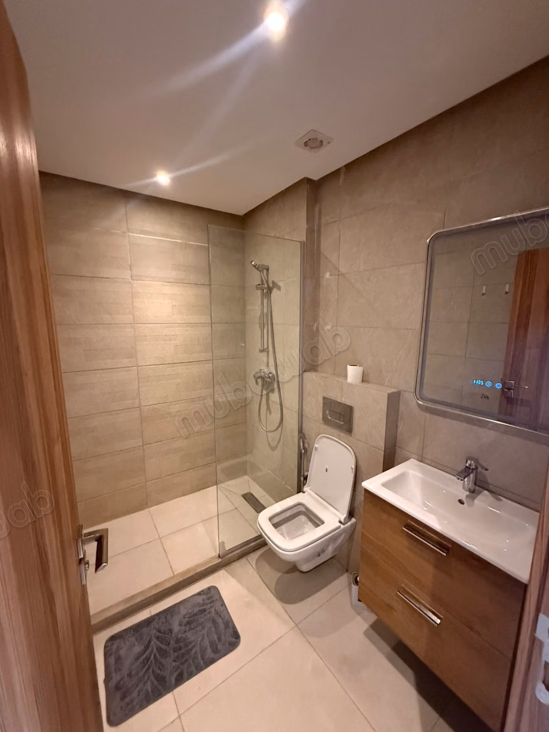 Apartment for sale in Guéliz. 
2 rooms. 
Fully furnished