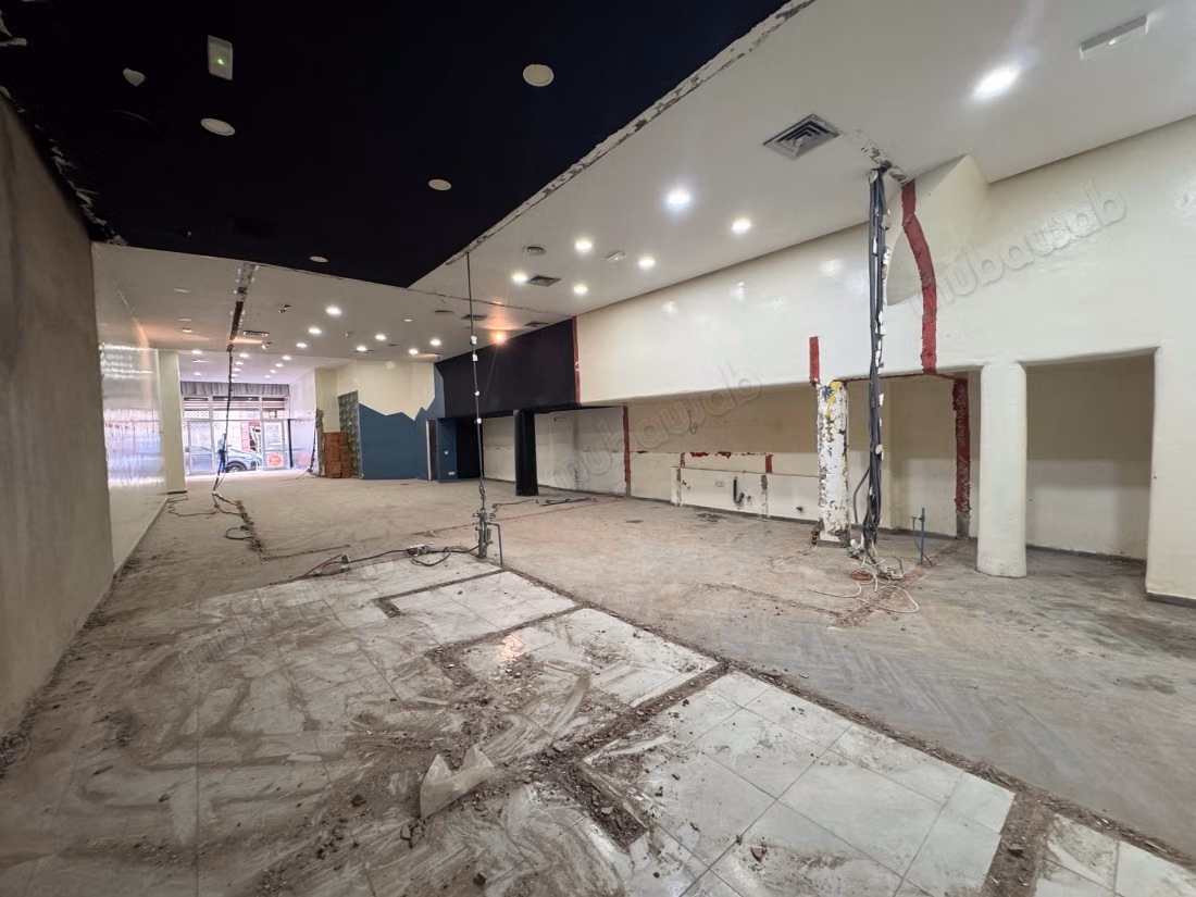 Louez le local idéal à Les princesses.
Surface de 153 m²