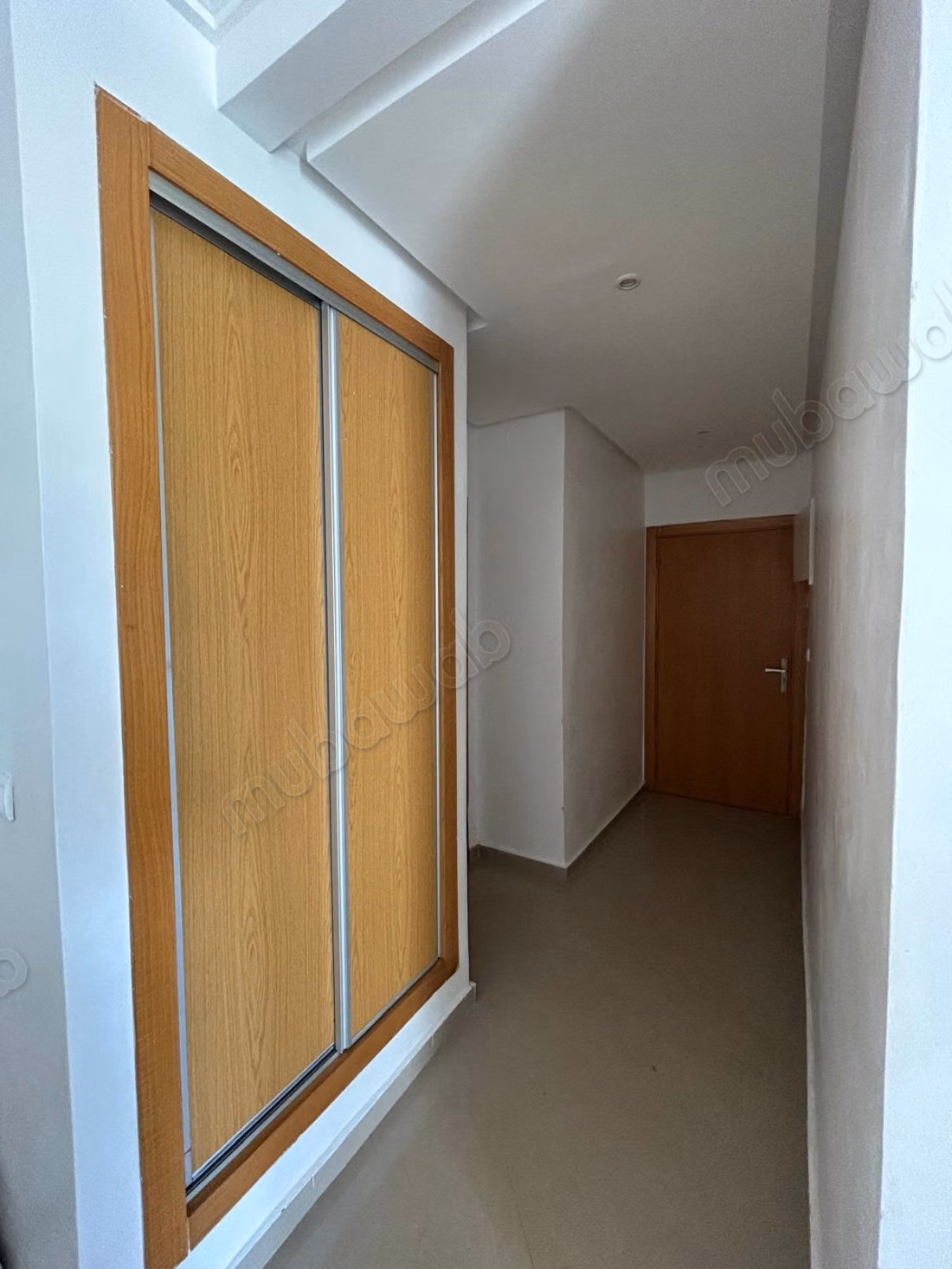 Appartement à vendre à Asilah. 1 Pièce. Antenne parabolique, résidence sécurisée