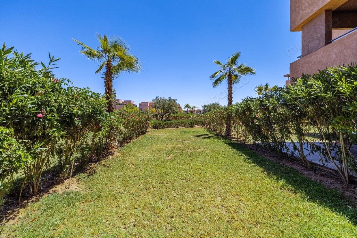 Vente d'un bel appartement à Agdal. 
Superficie 45 m². 
Meublé — 2
