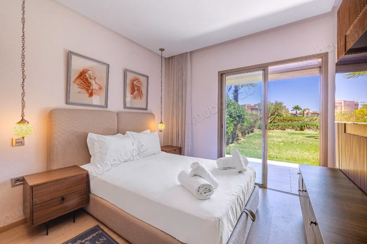 Vente d'un bel appartement à Agdal. 
Superficie 45 m². 
Meublé — 4