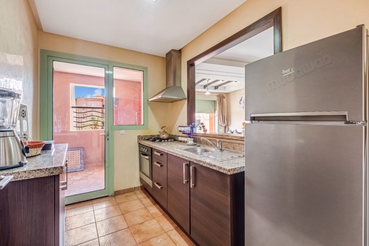 Alquile este apartamento en Route Casablanca. Superficie total 120 m². Amueblado
