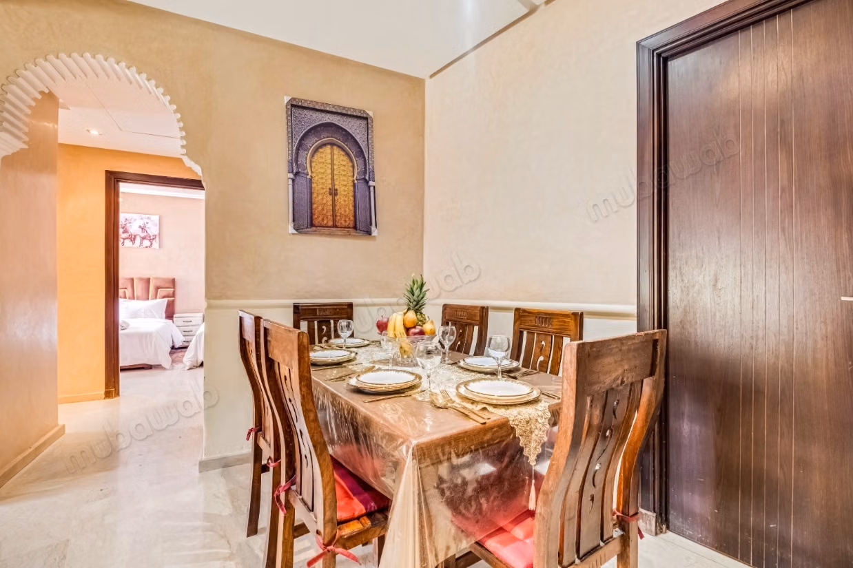 Alquile este apartamento en Route Casablanca. Superficie total 120 m². Amueblado