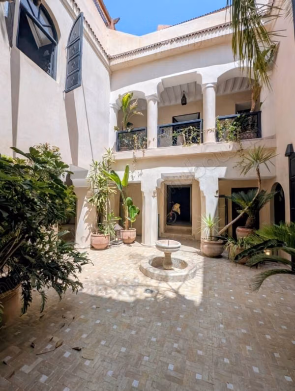 Riad fin 19ème – Première ligne sur Palais Bahia