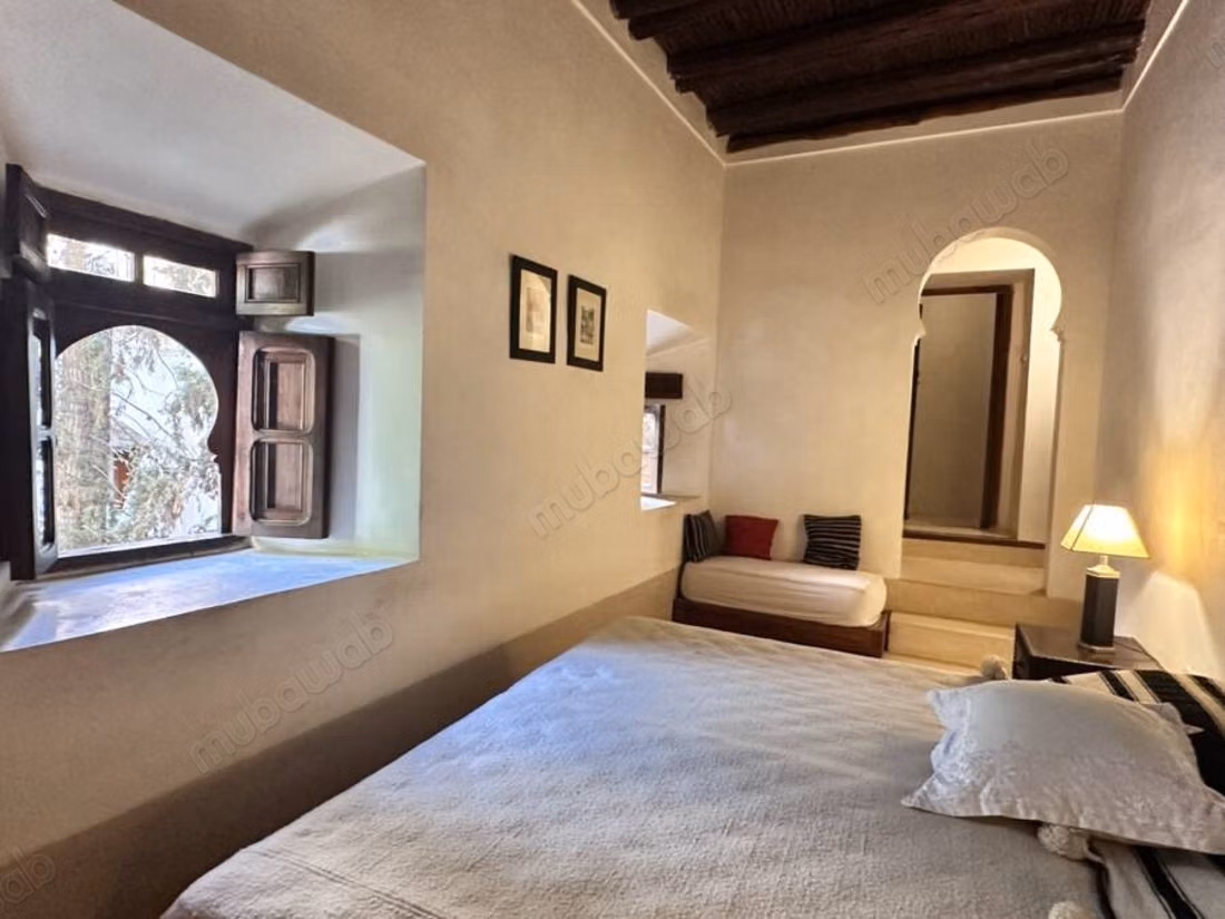 Rare. Authentique riad 18ème/19ème 2 magnifiques patios jardins