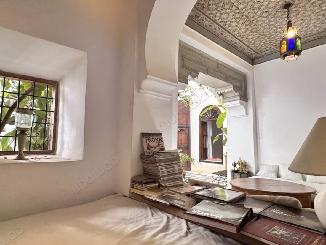 Rare. Authentique riad 18ème/19ème 2 magnifiques patios jardins
