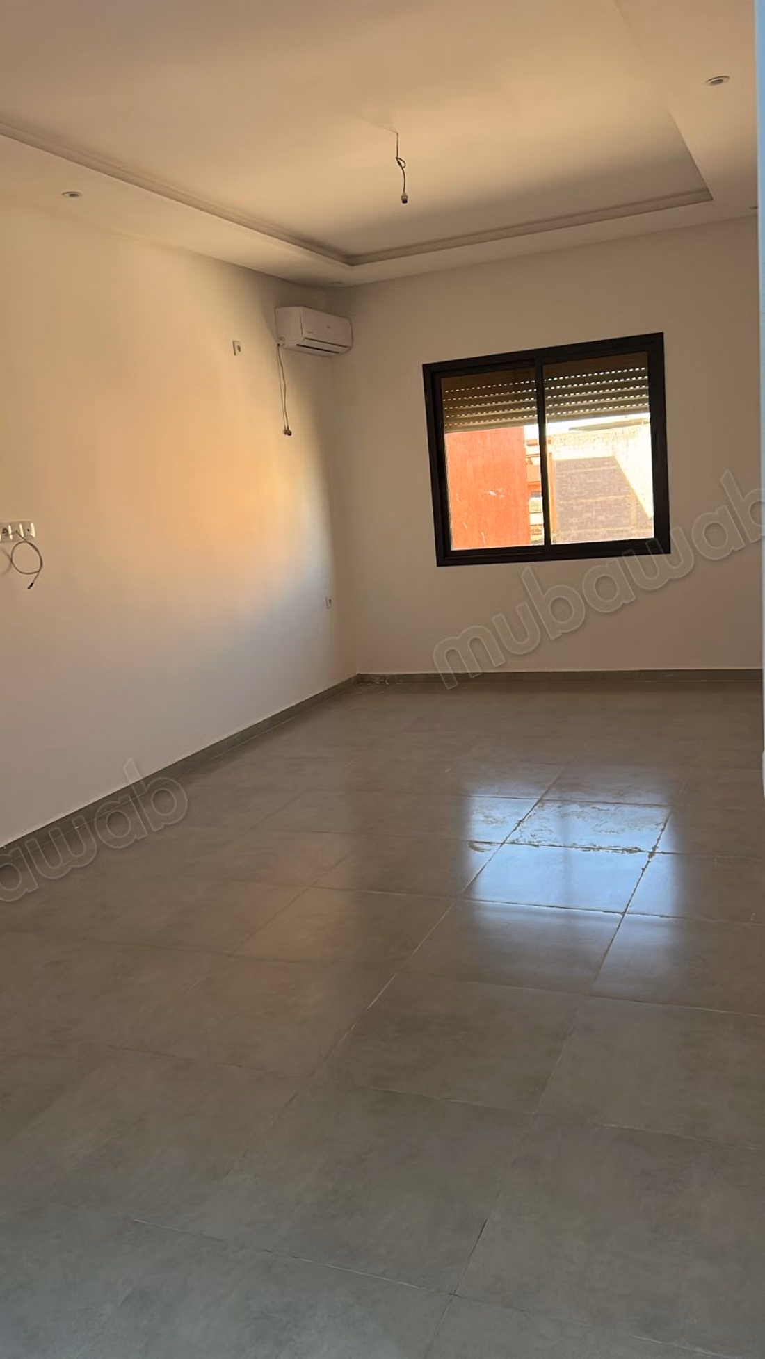 Appartement non meublé à Hay Riad 
Benguerir