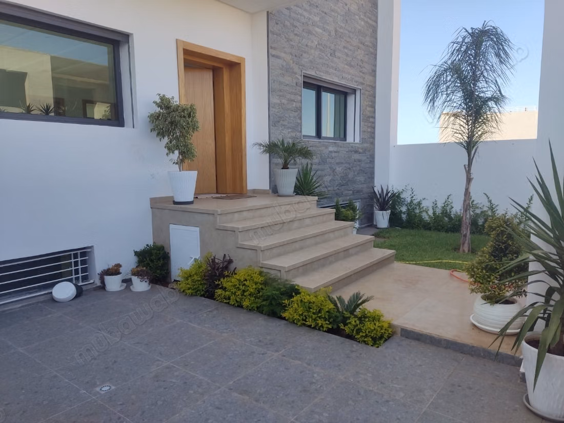 Luxury villa for sale in Harhoura. Area 212 m². Double glazed windows and reinforced door