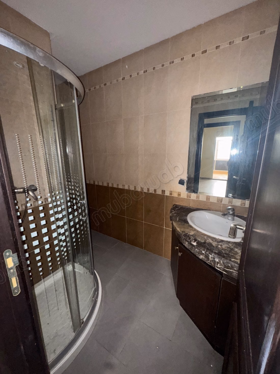 Unfurnished apartment for rent in Agdal